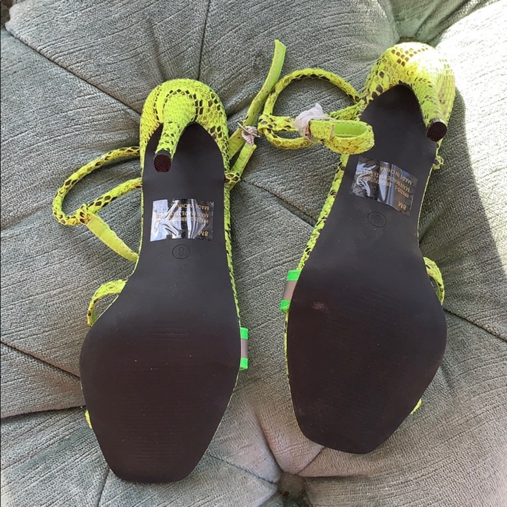 Heeled Sandals - Picture 3 of 4